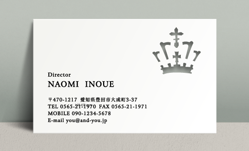 女性に人気のおしゃれな型抜き名刺デザイン NI-PA-155
